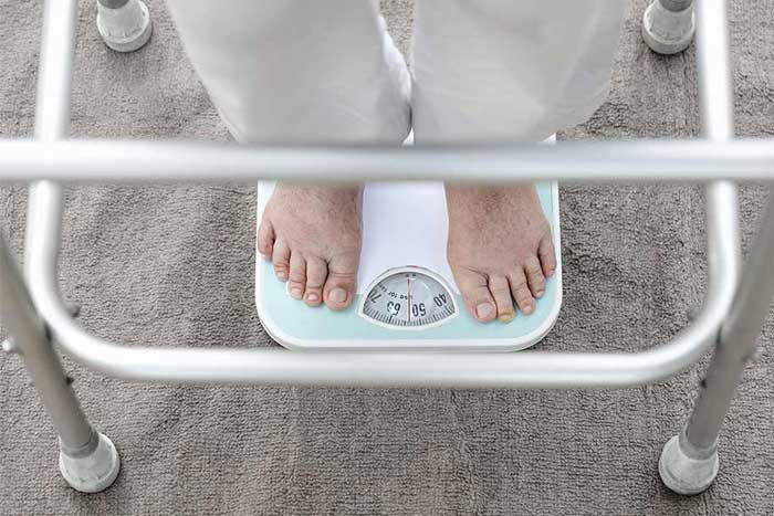 کاهش وزن در سالمند